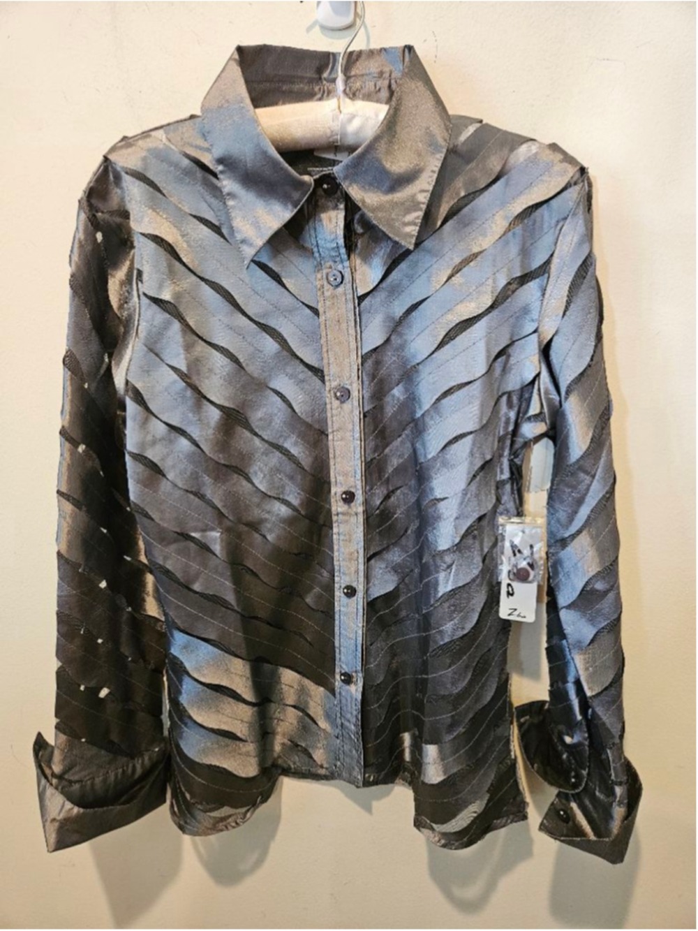 Women's Zeeba NWT Silver Wavy Ribbon & Mesh Button Down Shirt L